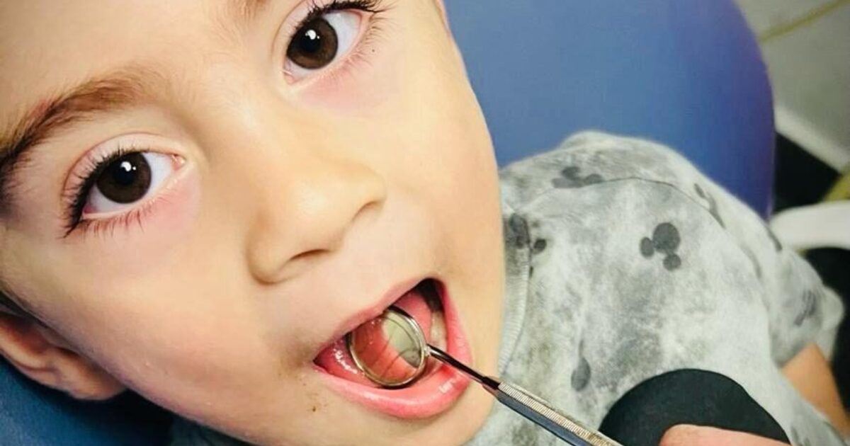 Revisión dental preventiva en Especialidades Dentales, Centro Médico Obispado, Monterrey